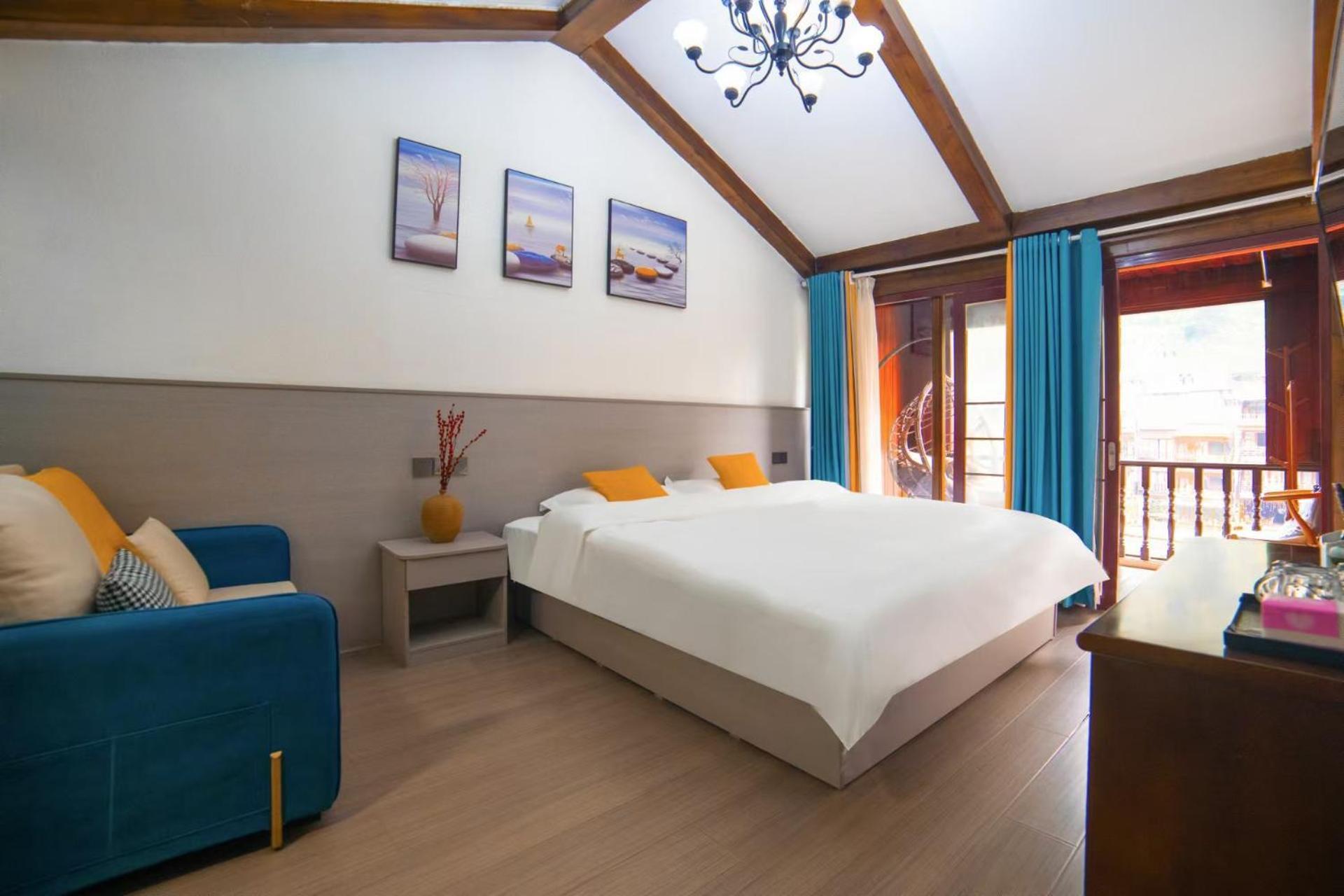 Fenghuang Ancient Town Lazy Cat Riverside Inn Ngoại thất bức ảnh